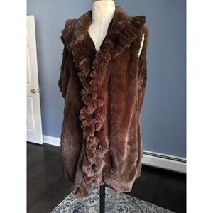 Damselle New York faux fur vest hook & eye closure Large